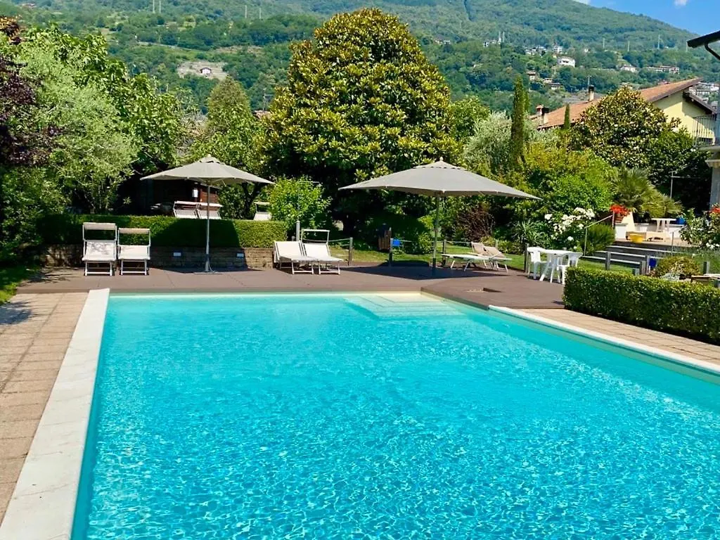 Apartment Iris 2 Lago Di Como Dongo Italien